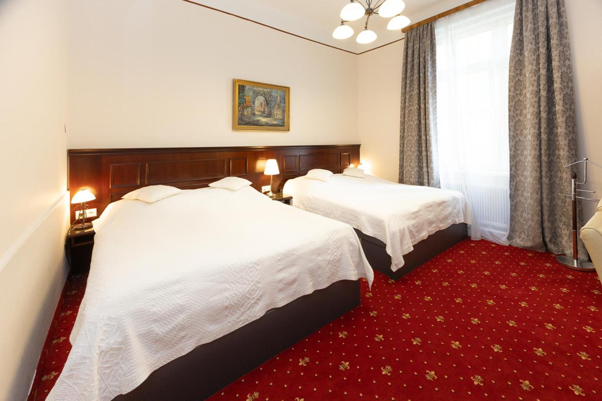 Hotel Viktoria Schoenbrunn ウィーン エクステリア 写真