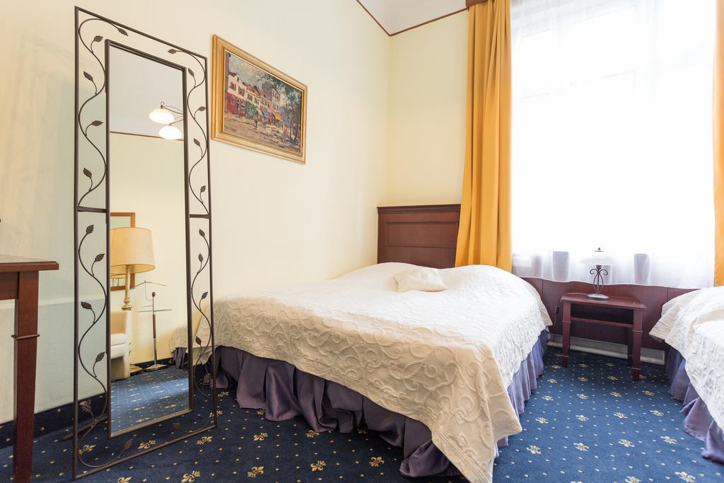 Hotel Viktoria Schoenbrunn ウィーン エクステリア 写真